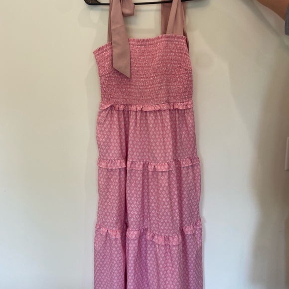 Amazon Pink Maxi Dress - Picture 4 of 4